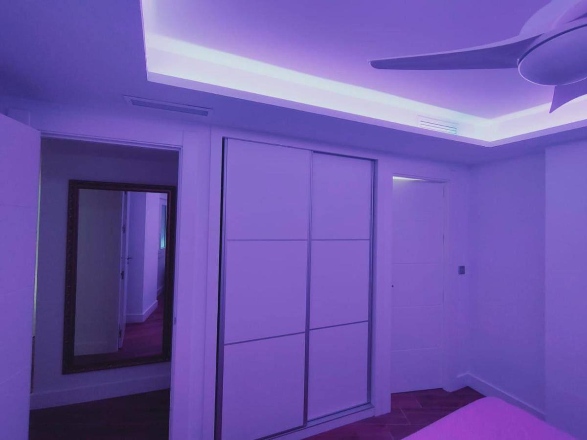 Beautiful Apartment In Third Line Beach Boliches Fuengirola Eksteriør billede