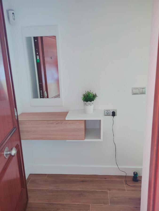 Beautiful Apartment In Third Line Beach Boliches Fuengirola Eksteriør billede